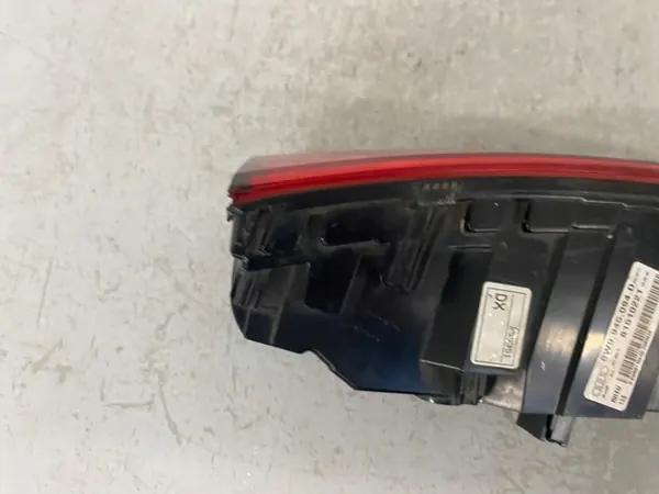 Audi A4 B-9 Lámpara LED Derecha image 9