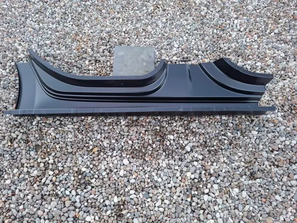OEM 5E6809601D Vasen Taka Puskuripaneeli Skoda Octavia 4 image 5