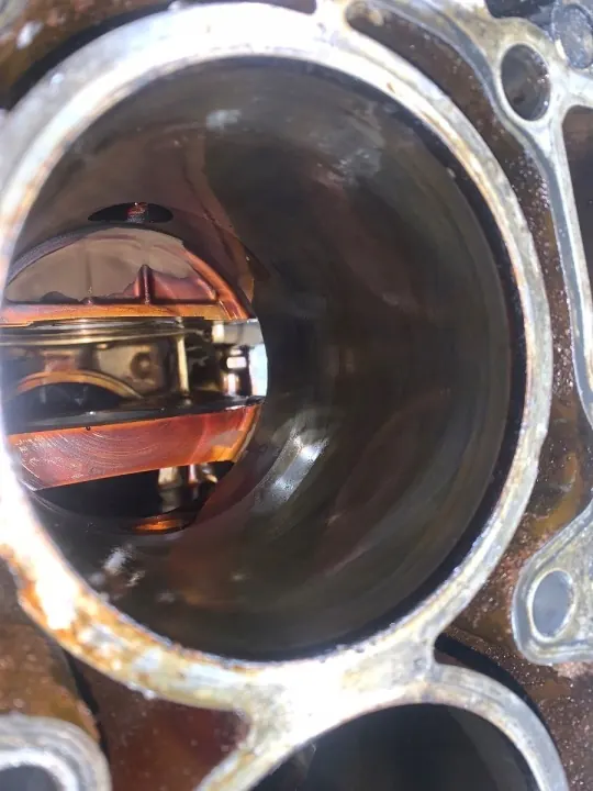 Moottorilohko OEM LORK-2073-17658 Subaru Outbackille image 5