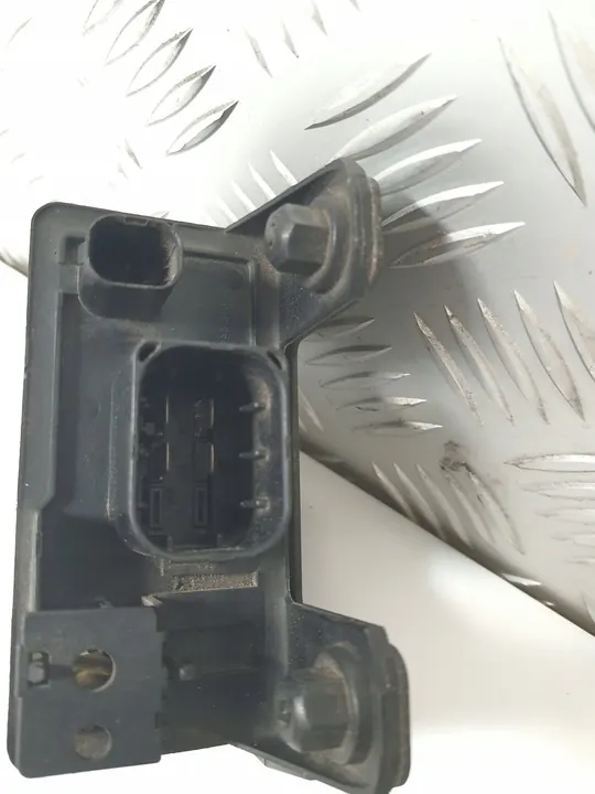 Glow Plug Relay Controller Mercedes ML W163 W210 W203 W209 OEM image 6