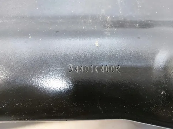 Suporte de roda dianteiro Renault OE 54401c400r usado image 3