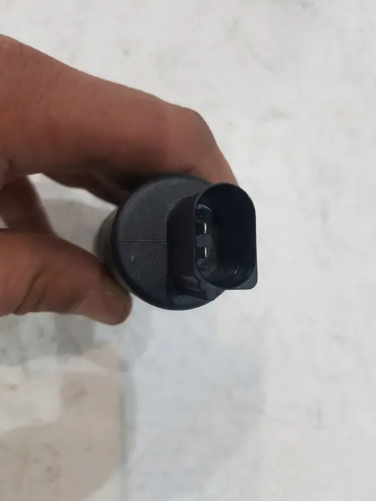 Bomba de limpiaparabris Mercedes GLK A2048690021 image 3