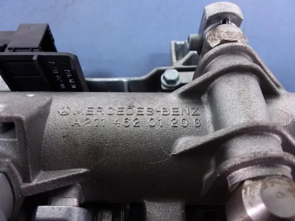 Mercedes-Benz Lenksäule OEM A2114601616 image 10
