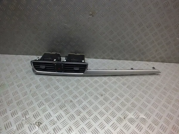 Rejilla de ventilación central Mazda 3 III BM OEM image 2