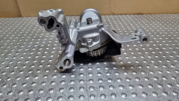 Oljepump CM5G-6600-DC för Ford 1.0 EcoBoost image 3