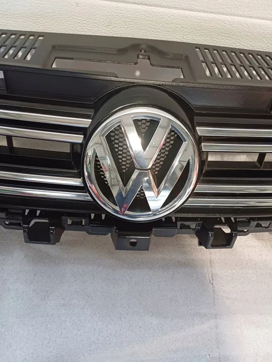 VW Tiguan Grille 5N0 Lift R-Line 5N0853651J image 2