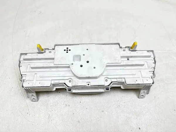 Snelheidsmeter Toyota Urban Cruiser 2009 8380052W702 image 3