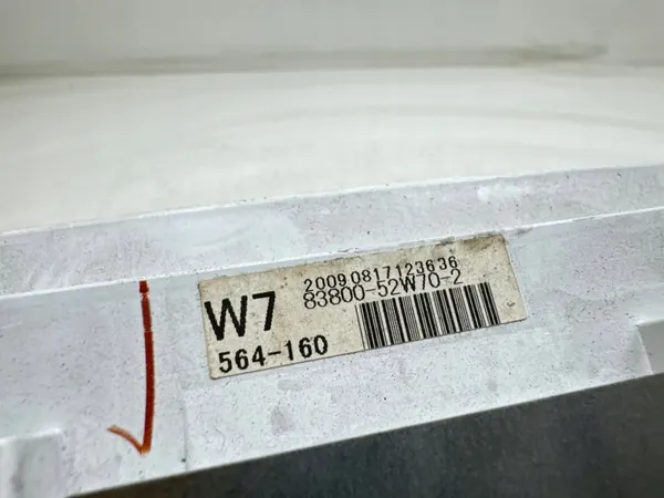 Snelheidsmeter Toyota Urban Cruiser 2009 8380052W702 image 6