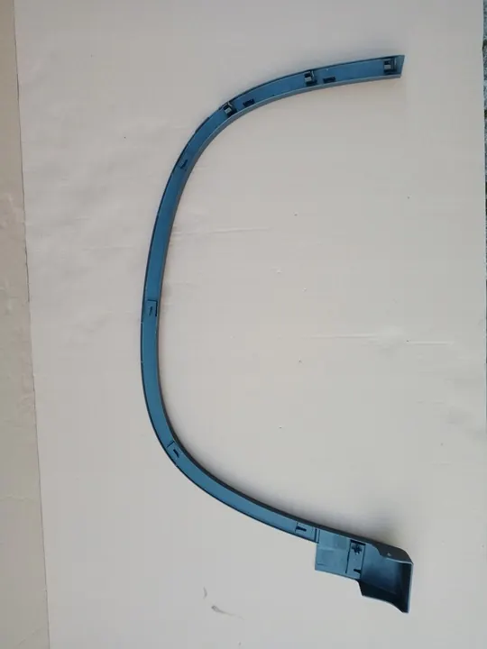 VW TIGUAN I Vasen Etulokasuojan Reuna 2007- image 6