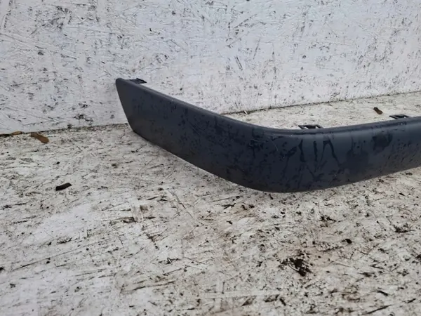 Moldagem Para-choques Mercedes W210 OEM - Usado image 3