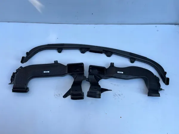 Ford Focus Mk4 Luftflödesrör OEM JX7BA018W18FG image 2