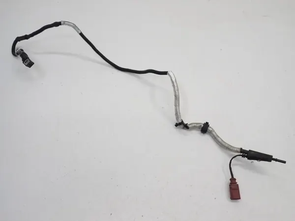 OEM 5R3131984D AdBlue-johto VW Caddy 2.0 TDI:lle image 2