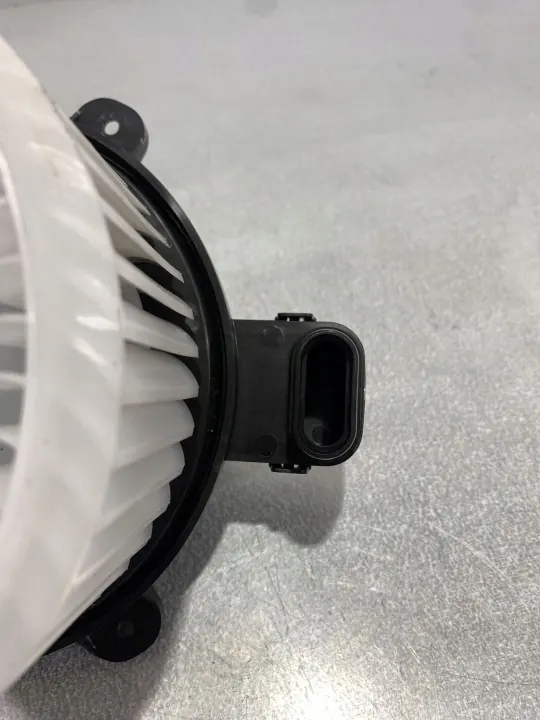 Mitsubishi OE Blazermotor OEM FBZ18474 - Gebruikt image 6