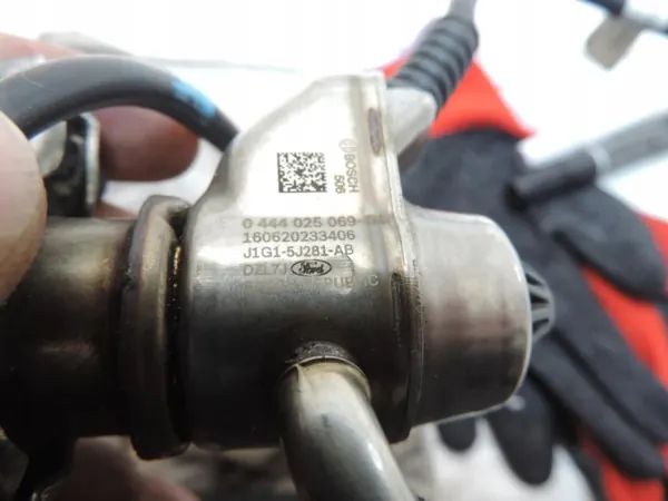 Inyector AdBlue Ford OEM J1G1-5J281-AB para Kuga MK3 image 3