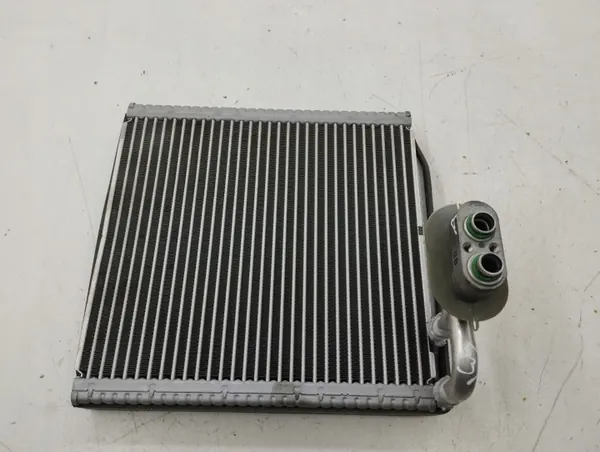 Hyundai i30 2013 A/C lämmitysydin OEM AMD81507 image 2