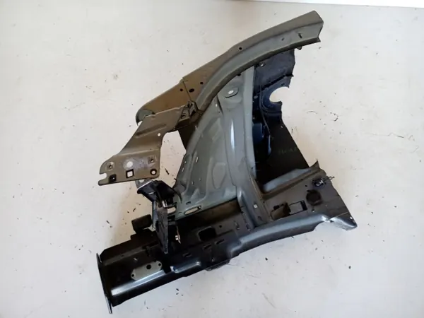 Maserati Ghibli linker voor spatbord - OEM image 2