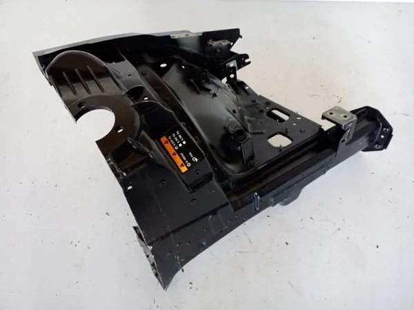 Maserati Ghibli linker voor spatbord - OEM image 3
