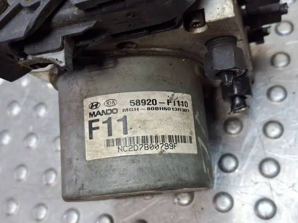 Pompe ABS OEM S25154705 pour Kia Sportage IV image 6