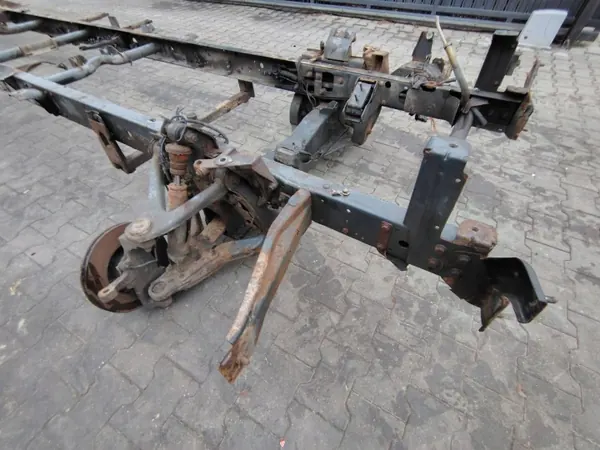 Châssis OEM SKO102935 pour Iveco Daily 3 III FL 35S11 image 10