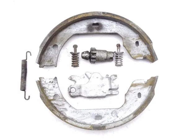 OEM 6782692 Vänster bakre handbromsskor för BMW 5 GT image 2