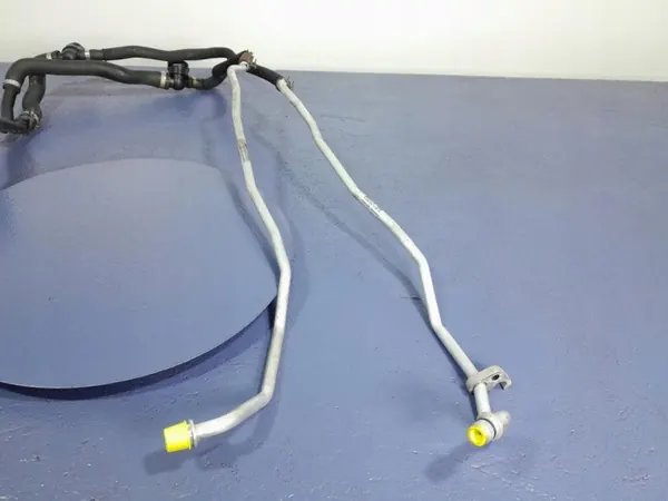 Linhas de óleo Mercedes AMG GT 4 Portas OEM A0005007300 image 3