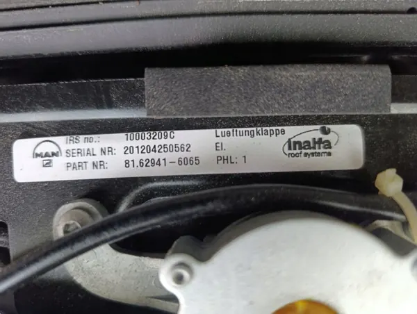 MAN TGX Schiebedach OEM 81.62941-6065 - Gebraucht image 3