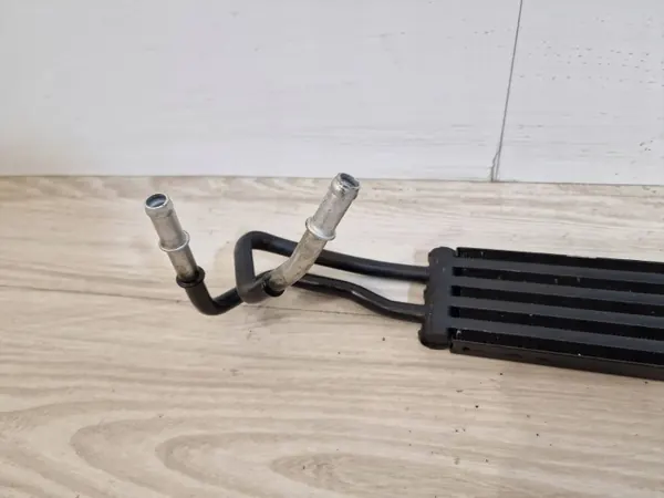 Porsche Oljekylare OEM 97034723902 - Begagnad image 3