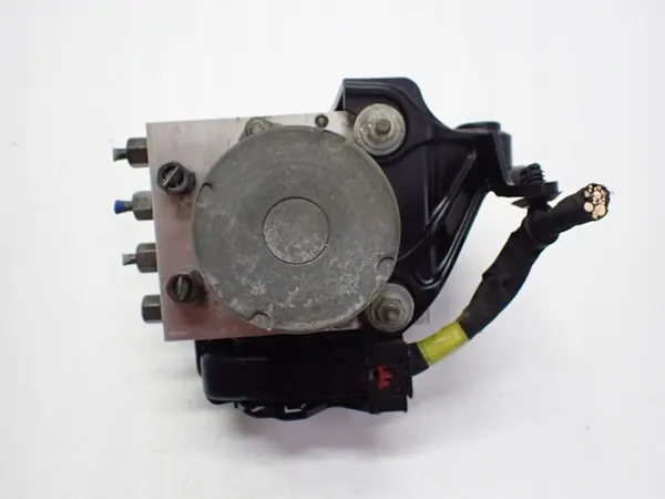 Bomba ABS OEM 1044745-00-B para Tesla Model Y image 3