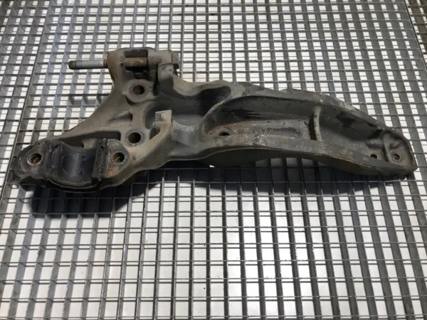 OEM 21196819 rechter airbag montagebeugel Volvo FH II image 5