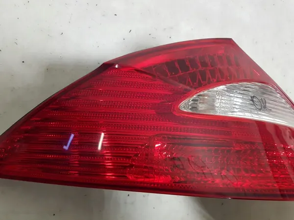MERCEDES CLS W219 C219 LINKER ACHTERLAMPE 2198200164 image 3