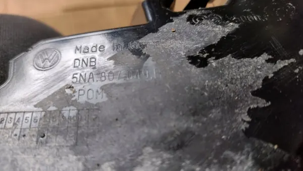 Stoßstangen-Befestigungsschieber OEM 5NA807049B für VW Tiguan image 3