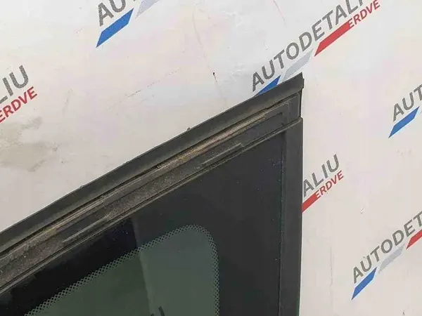 Right Rear Window BMW X1 (F48) 2016 image 3