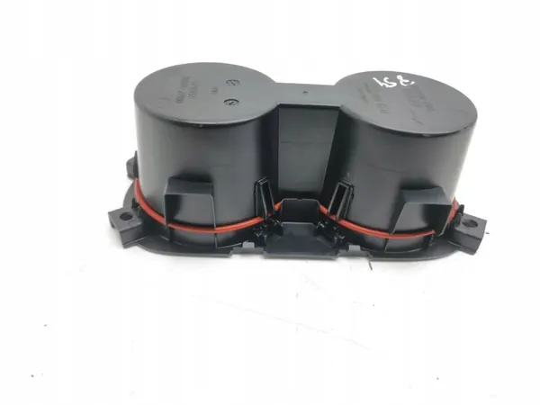 KIA Ceed 2019 Getränkehalter-Einsatz OEM 84626J7900 image 3