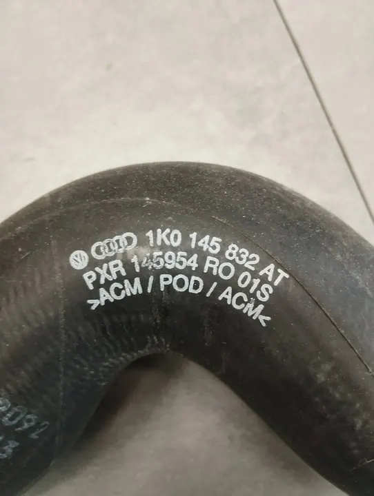 Mangueira de admissão de ar Volkswagen Scirocco 1K0145832AT image 2
