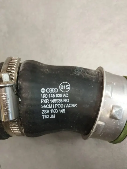 Mangueira de admissão de ar Volkswagen Scirocco 1K0145832AT image 4