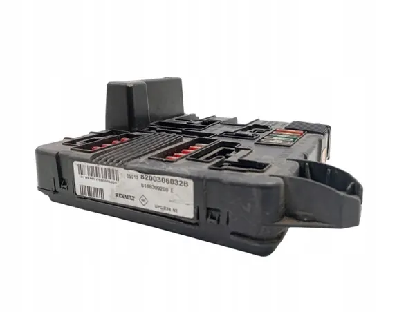 Module Confort OEM 8200306032B pour Renault Scenic II image 2
