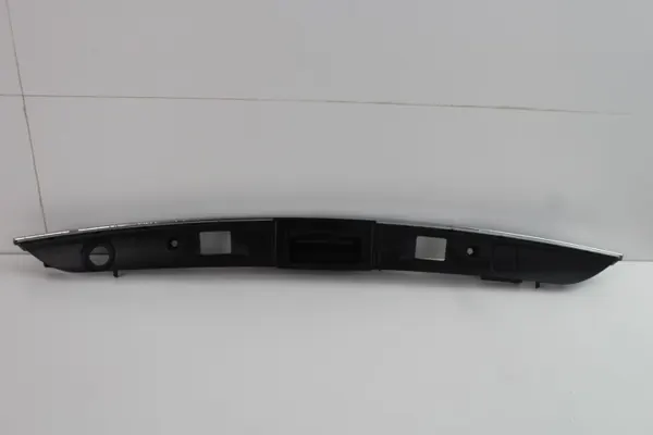 Puxador de porta-malas OEM 360212053 para Mercedes W204 Sedã image 3