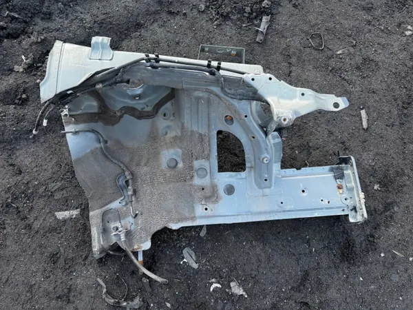 Oikea etulokasuoja OEM GGB4143 Hyundai i30:lle image 3