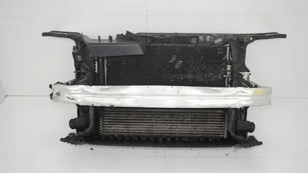 OEM 360190722 Framremsa för Audi A4 B8 07-11 image 2