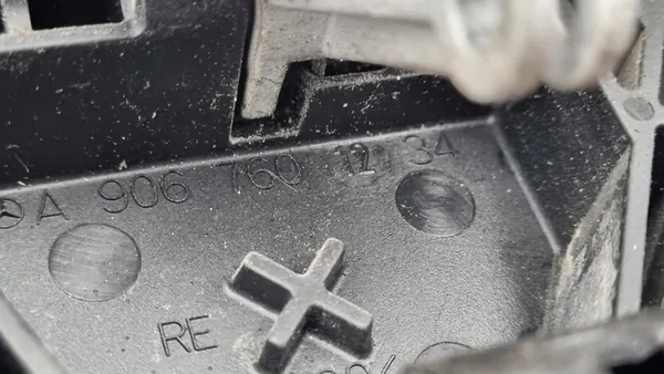 Höger Skjutdörrhandtag SPRINTER W906 CRAFTER A9067601234 image 3