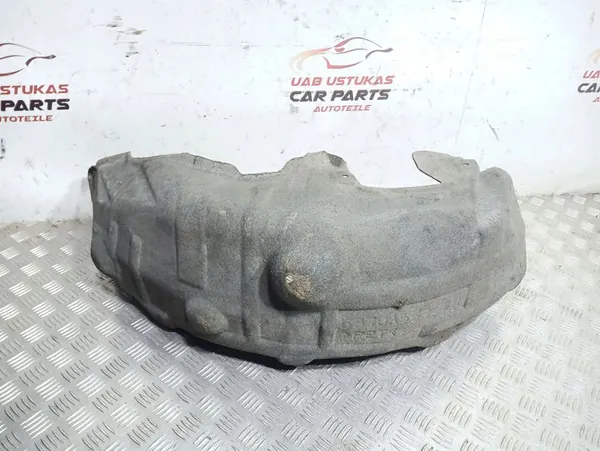 Mitsubishi Lancer VIII Hatchback Rear Wheel Arch Cover OEM 5370A557 image 2