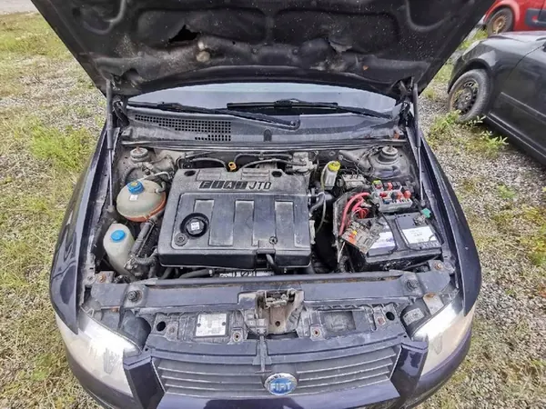 Fiat Stilo Drosselklappe 2002 1.9L 46817373 image 9