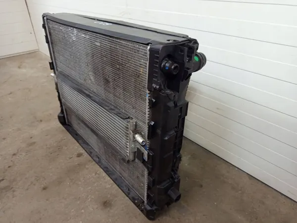 CHŁODNICA CHŁODNICE KOMPLET WENTYLATOR PAS BMW 2 G42 240i 3.0 B58 image 3