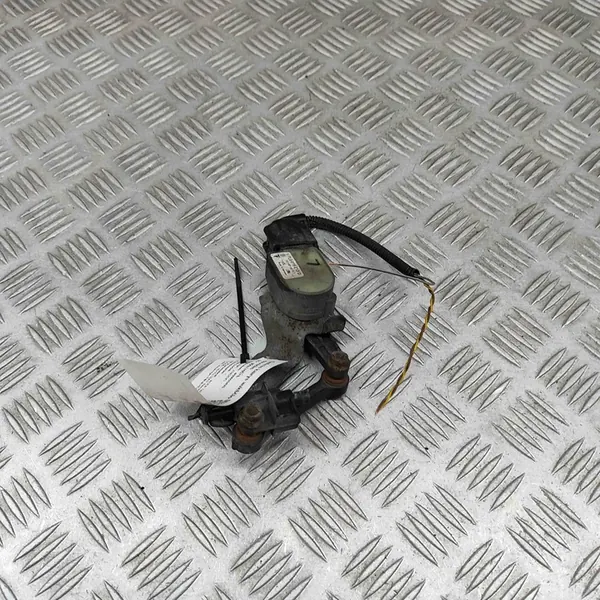 Sensor de nível dianteiro esquerdo AUDI Q7 (4L) 7L0616213D image 2