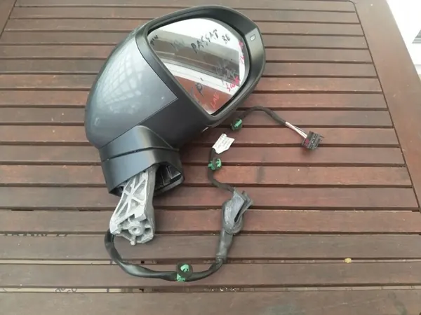 Oikea Peili VW PASSAT B8 2014> 7pin Alkuperäinen image 2