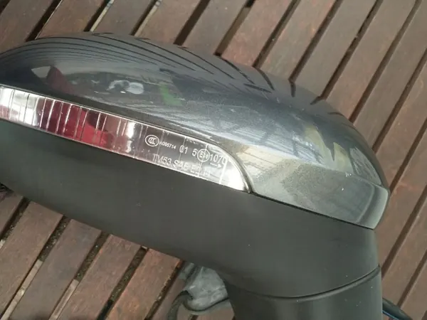 Oikea Peili VW PASSAT B8 2014> 7pin Alkuperäinen image 7