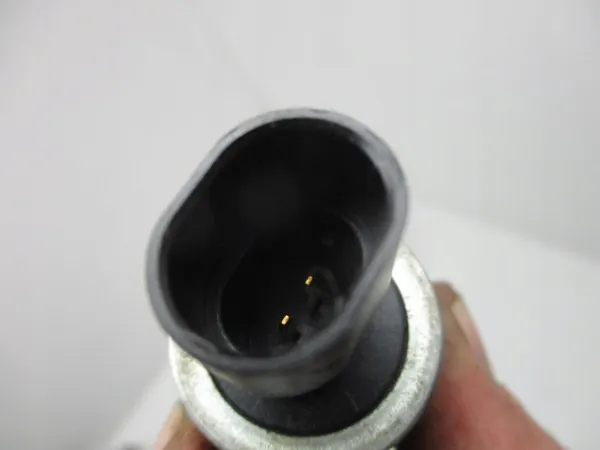 Vauxhall Vectra Timing Valve Opel OE 12992408 image 2