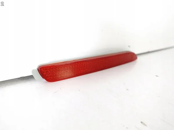 OEM 81910-48012 Takapuskurin Oikea Heijastinvalo image 3