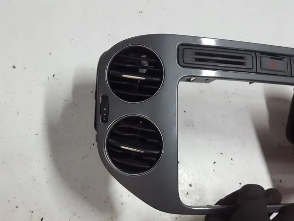 Moldura Rádio VW Tiguan I 5N Lift 11-15 OEM TOC49403 image 3
