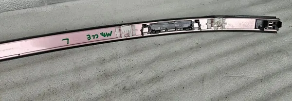 Bande de toit gauche Mercedes CLE A2366905902 image 3